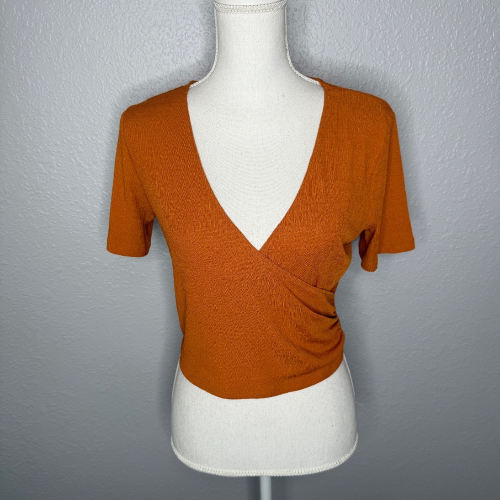 Women's Zara orange Wrap crop‎ top Large V-neck